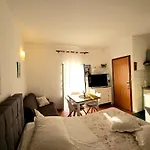 Viktorija Appartement Seget Vranjica
