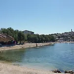 Viktorija *