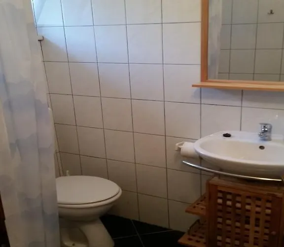 Viktorija Apartment *