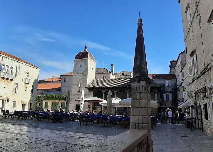 Viktorija * Seget Vranjica